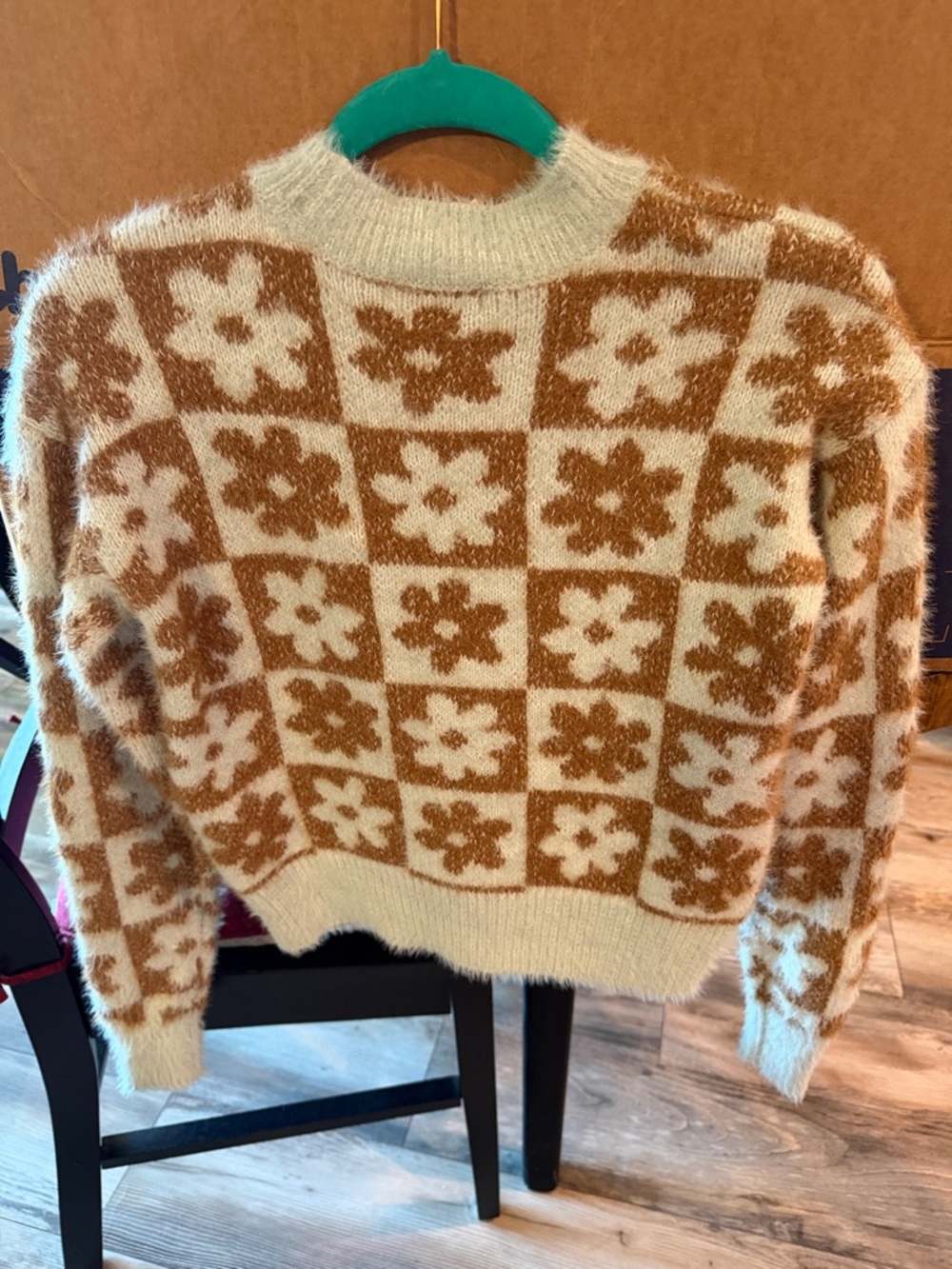 Kohl's Cream and Brown Floral Check Crewneck Sweater
